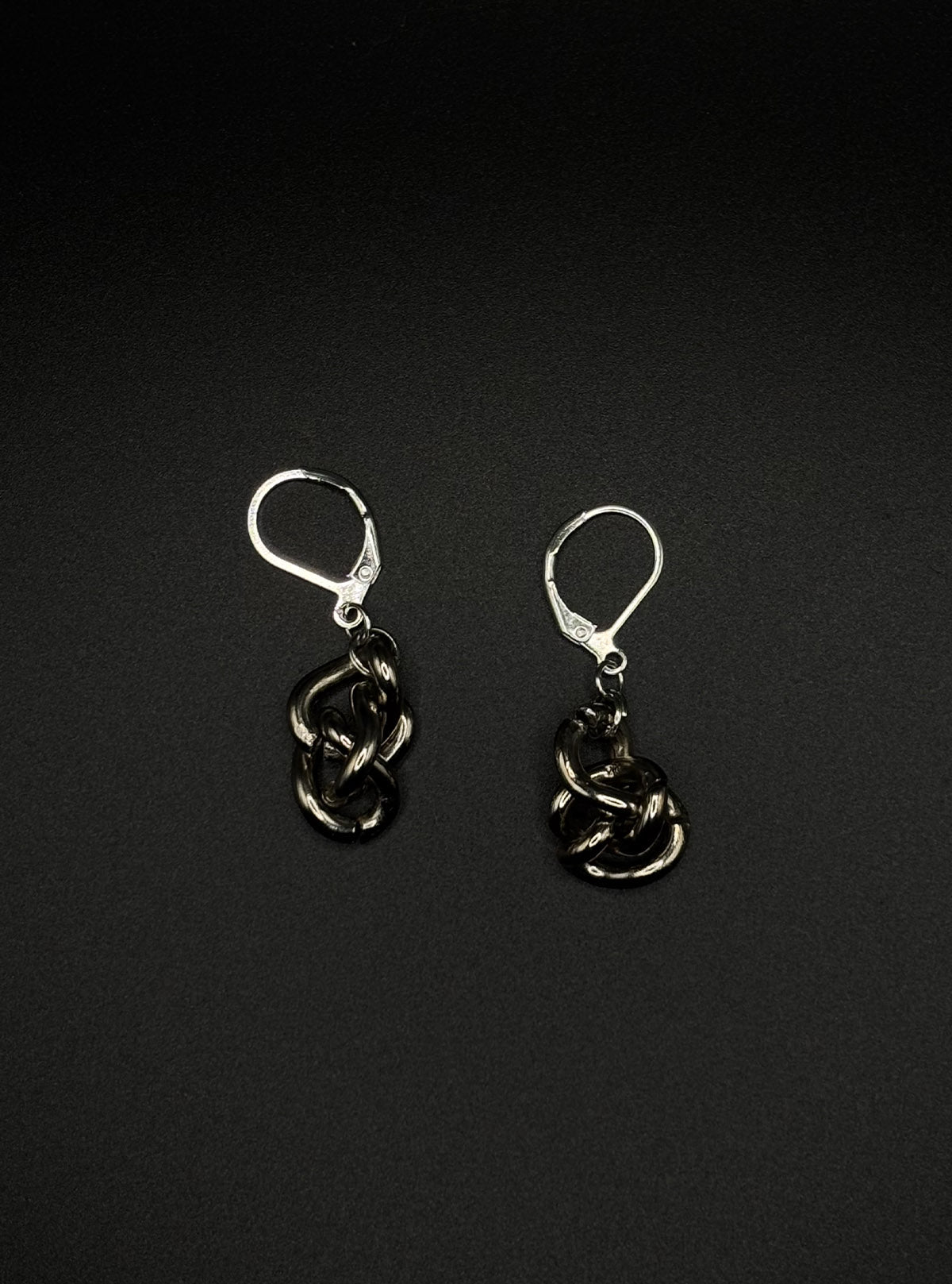 PANZER SWIRL EARRINGS