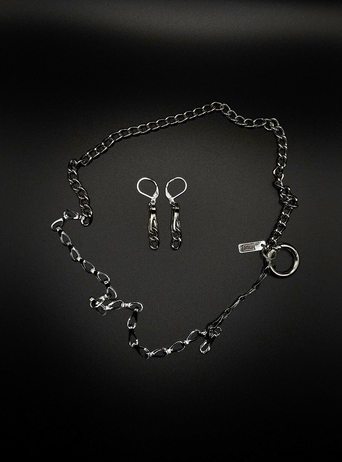 PP SPLIT EARRINGS