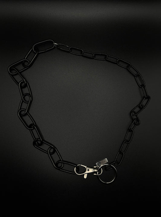 SINGLE SPLIT CHAIN black